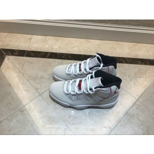 Air Jordan 11 'Platinum Tint' Gray Shoes
