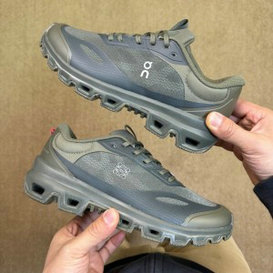 Cloudboom Strike Grey Shoes