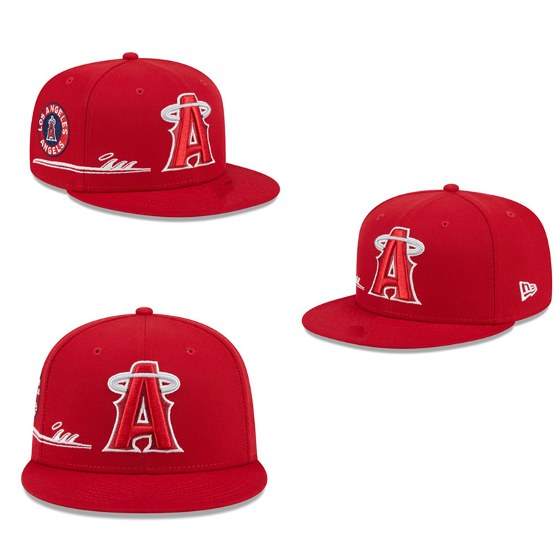 Los Angeles Angels red caps tx 3