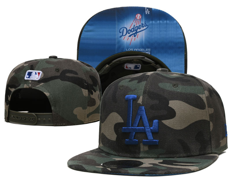 Los Angeles Dodgers salute caps tx