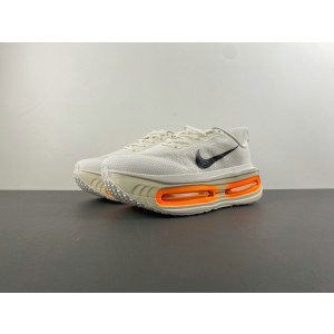 NIKE Pegasus Premium White Oange Shoes