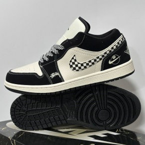 Nike Air Jordan 1 Black Low Shoes