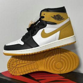 Nike Air Jordan 1 Black Yellow Shoes