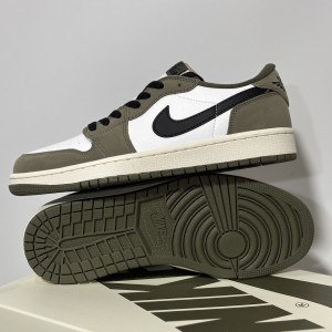 Nike Air Jordan 1 Retro Low OG Shoes