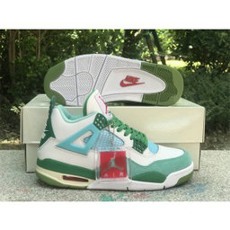 Nike Air Jordan 4 PE SB Shoes