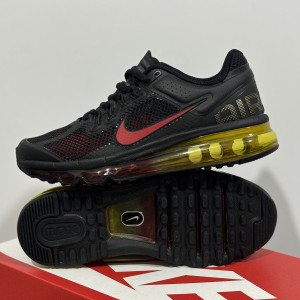 Nike Air Max 2013 Black Shoes