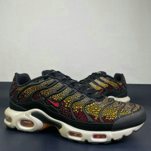 Nike Air Max Plus Shoes