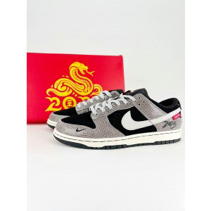 Nike Dunk Black Shoes