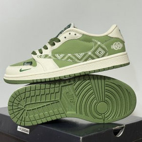 Nike Dunk Green Shoes