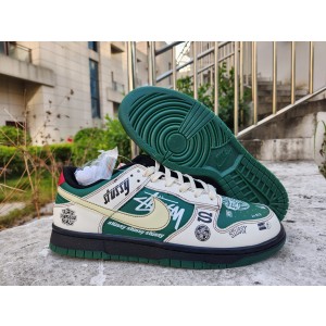 Nike Dunk Green Shoes