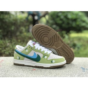 Nike Dunk Low 85 Shoes