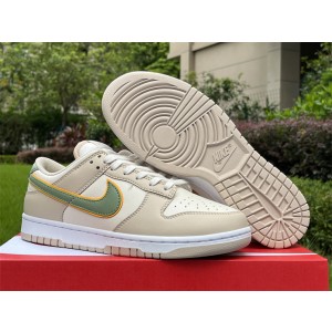 Nike Dunk Low Light Tan Shoes