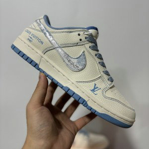Nike Dunk Low Shoes