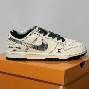 Nike Dunk Low White Shoes