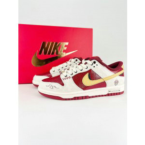 Nike Dunk Red SHoes