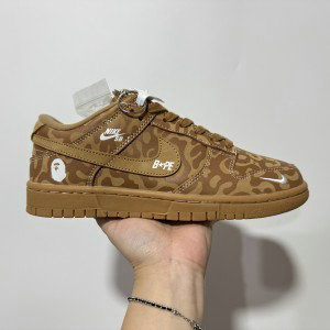 Nike Dunk low BAPE Brown Shoes