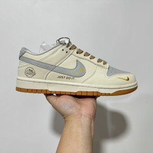 Nike Dunk low Cream Shoes 1