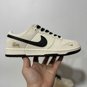 Nike Low Dunk Cream Shoes