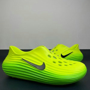 Nike ReactX Rejuven 8 Green Shoes