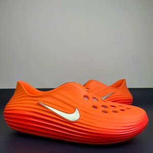 Nike ReactX Rejuven 8 Shoes