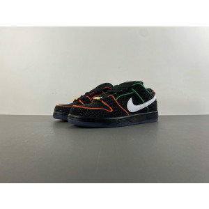 Nike SB Dunk Black Shoes