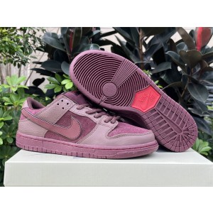 Nike SB Dunk Low Premium Valentine’s Day Shoes