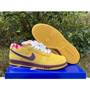 Nike SB Dunk Low Yellow Shoes