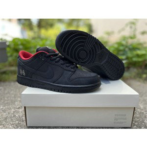 Supreme x Nike SB Dunk Low Black Shoes