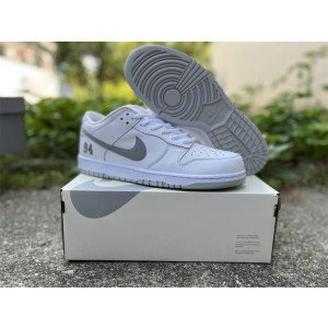 Supreme x Nike SB Dunk Low Shoes